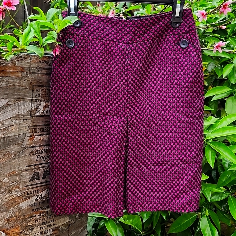 Kick Pleat Skirt